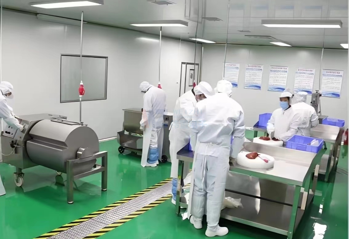 網頁設計師工作中 網頁設計師工作中